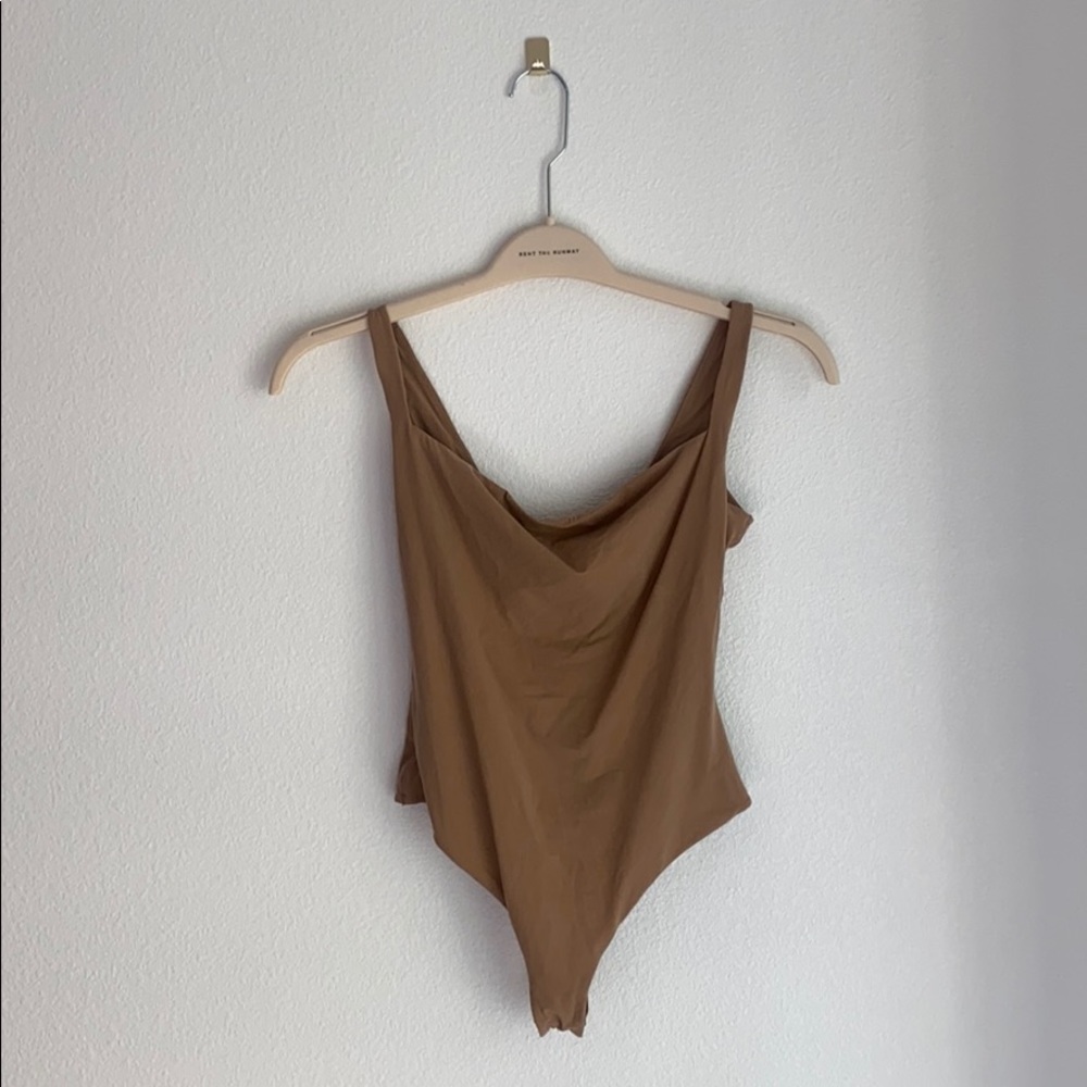 SKIMS Fits Everybody Square Neck Bodysuit Sienna
